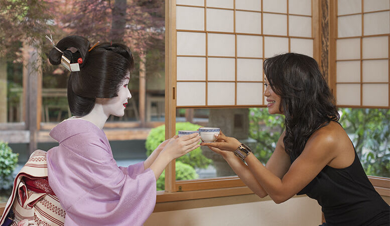10 Things I Learned From a Geisha