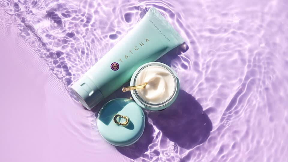 What Causes Bumpy Skin? (+ 8 Bumpy Skin Treatments)