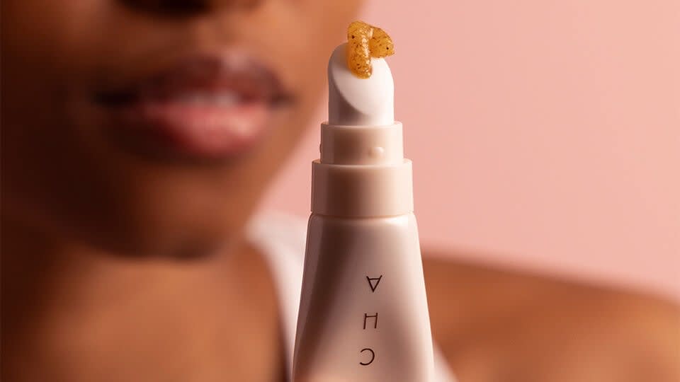 How to Use a Lip Scrub - Tatcha
