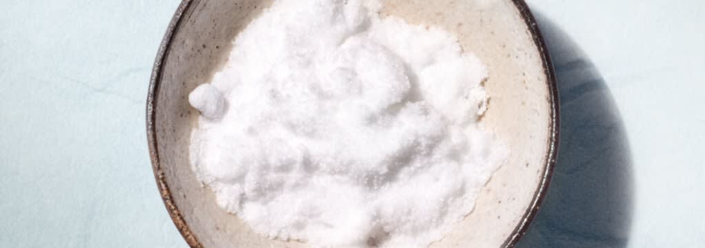 Benefits of Niacinamide & How to Use It for Skin