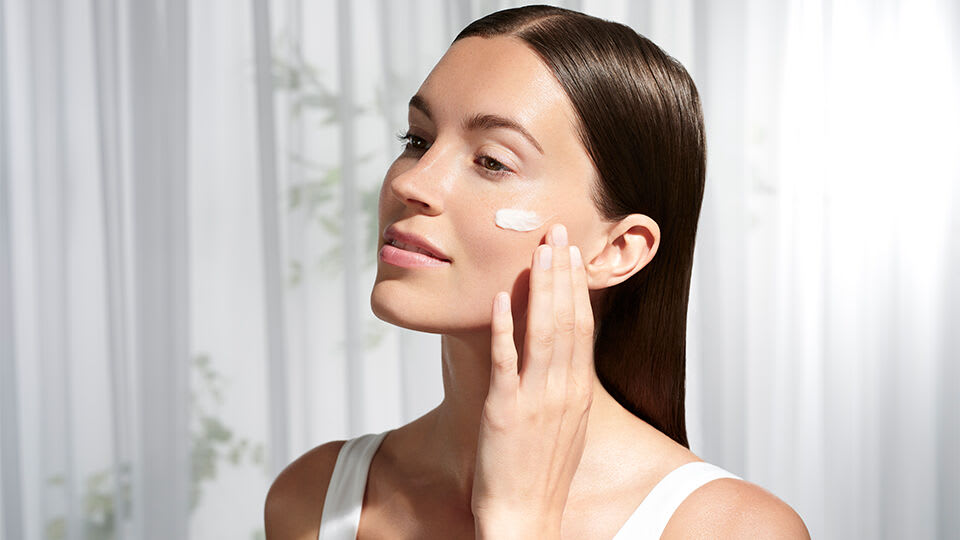 Can Dry Skin Cause Acne?
