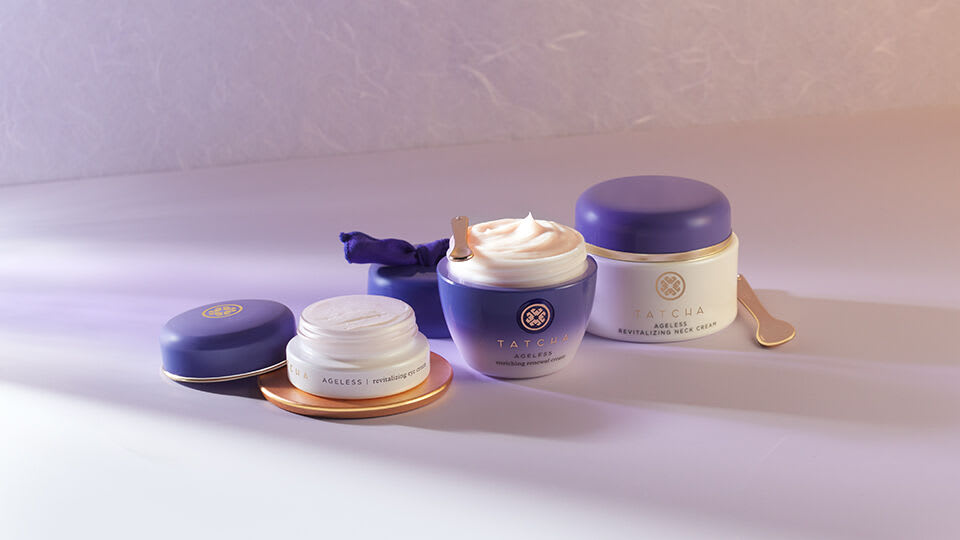 The Best Moisturizer for Aging Skin: Hydrate, Nourish, and Rejuvenate