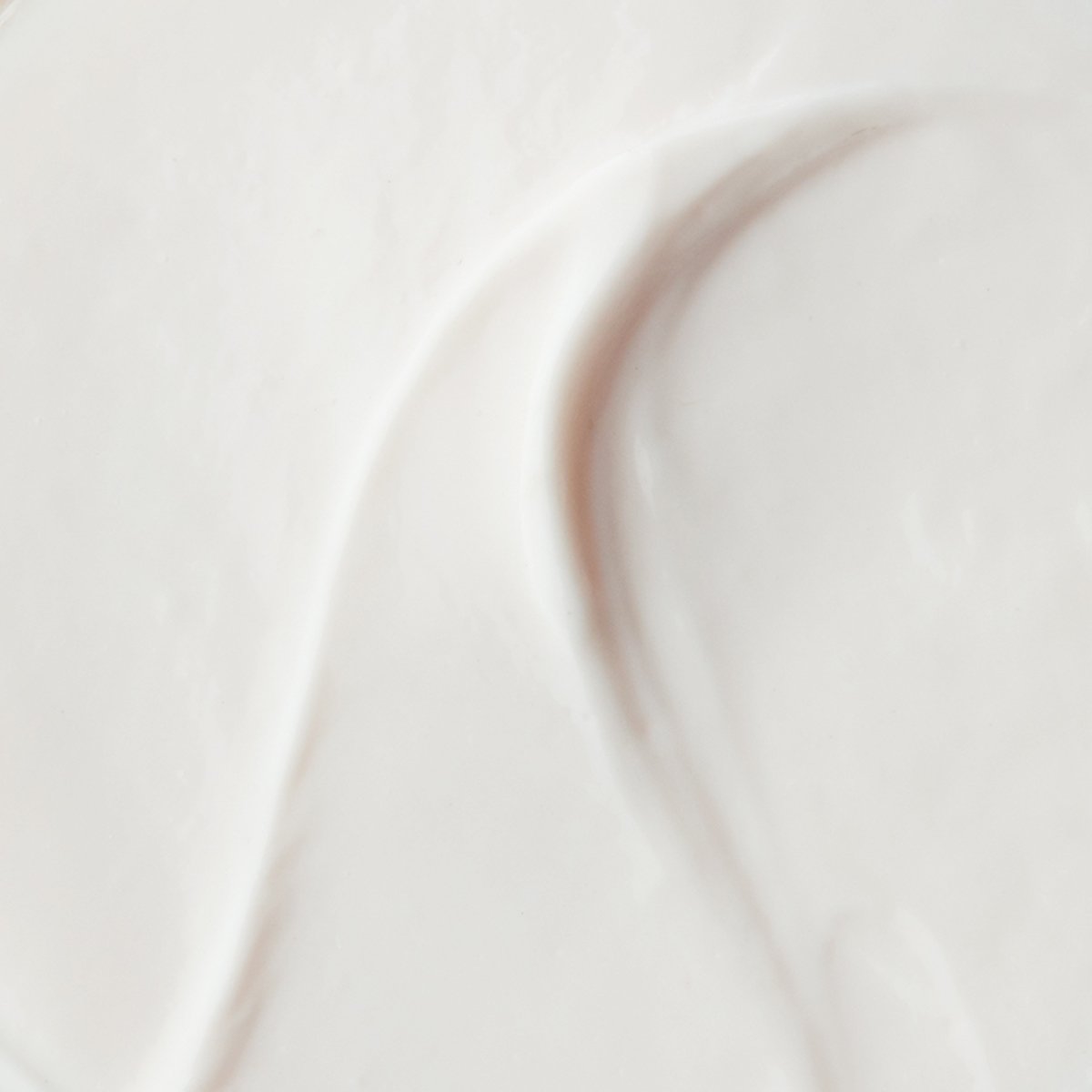 Ageless Revitalizing Eye Cream texture