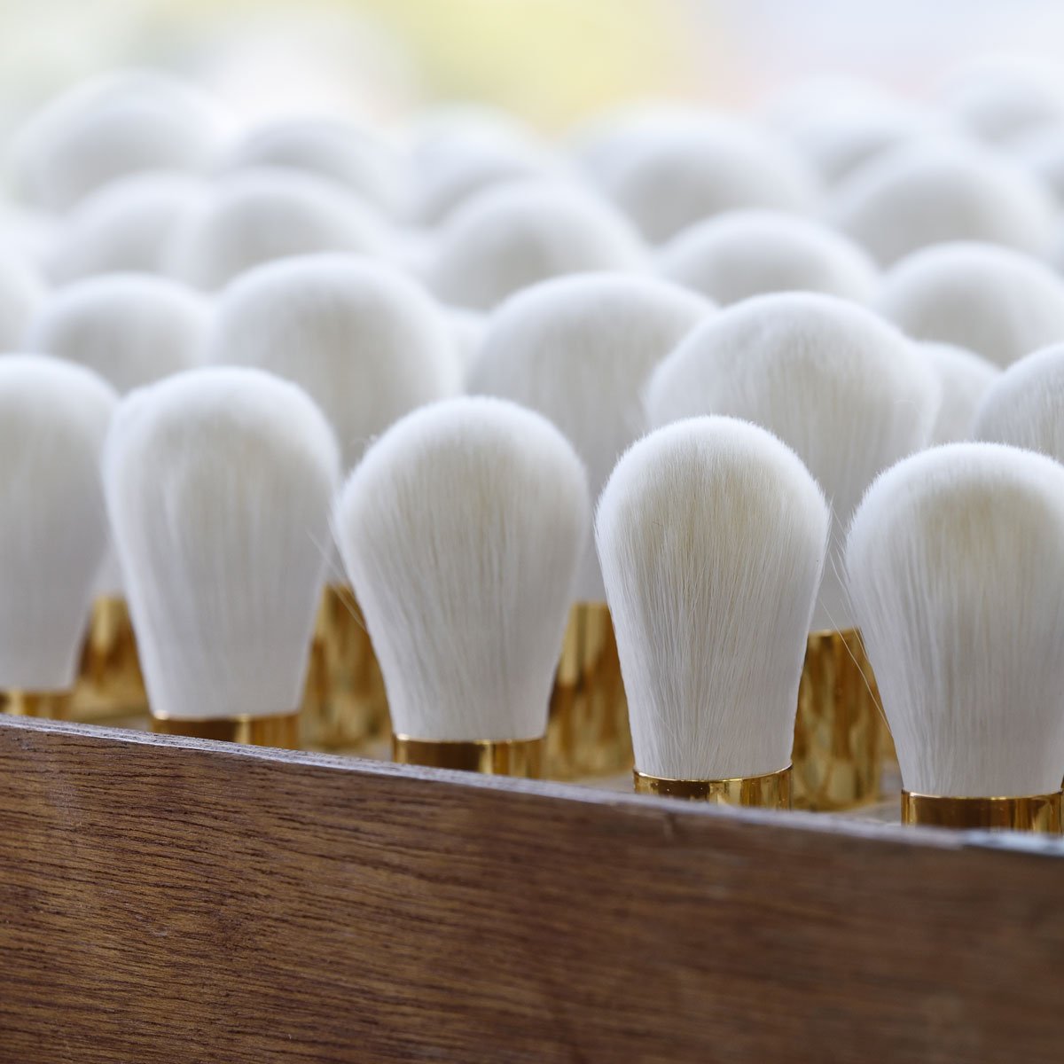Original Facial Cleansing Brush by Kashoen 1883.